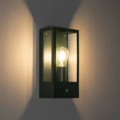 QAZQA Buiten wandlamp donker groen met schemersensor IP44 - Rotterdam