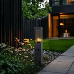 QAZQA Buitenlamp donkergrijs met smoke glas 45cm IP44 met stopcontact en bewegingssensor - Malios