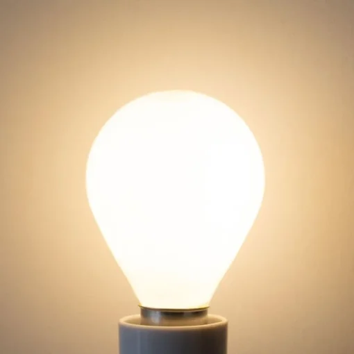 LUEDD E14 dimbare LED lamp P45 opaal 5W 470 lm 2700K