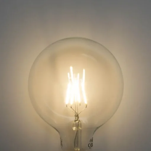 LUEDD E27 3-staps dimbaar LED spiraal filament G125 4W 450 lm 3000K