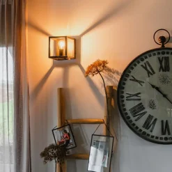 QAZQA Industriële wandlamp zwart kubus - Cage