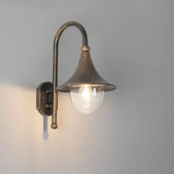 QAZQA Klassieke buiten wandlamp antiek goud IP44 - Daphne