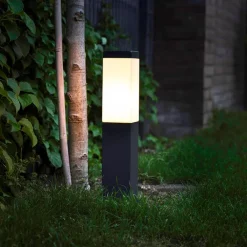 QAZQA Moderne buitenlamp paal donkergrijs met opaal 45 cm IP44 - Malios