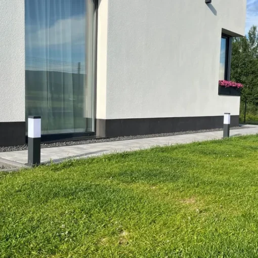 QAZQA Moderne buitenlamp paal donkergrijs met opaal 45 cm IP44 - Malios
