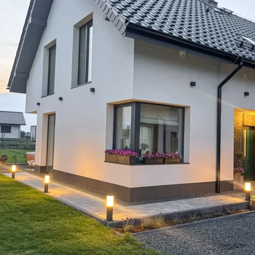 QAZQA Moderne buitenlamp paal donkergrijs met opaal 45 cm IP44 - Malios