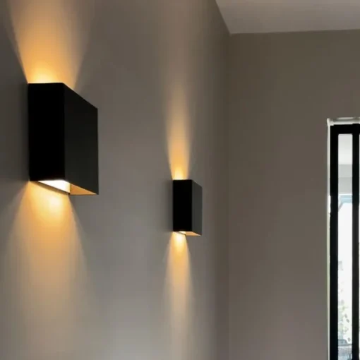 QAZQA Moderne wandlamp zwart 2-lichts - Otan S