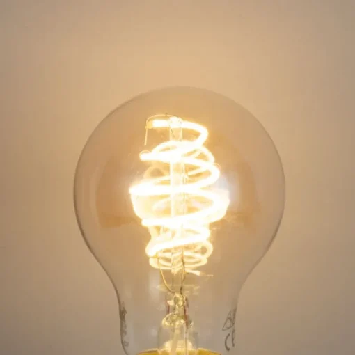 LUUMR Smart E27 dimbare LED lamp A60 amber 4.9W 320 lm 2500K